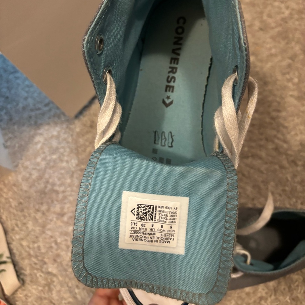 Converse, blue and grey